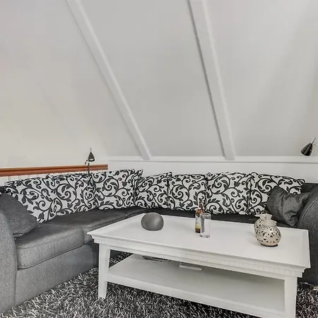 Joar - 5m To The Fjord By Interhome * Gråsten